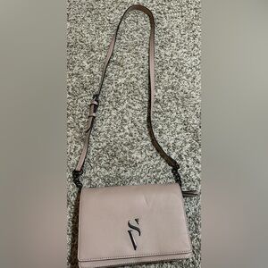 Simply Vera Wang Crossbody Purse